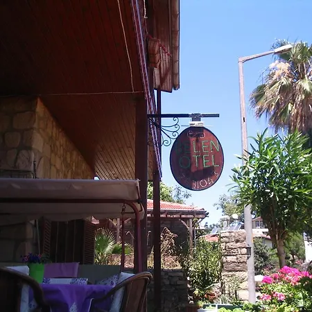 Belen 3* Side
